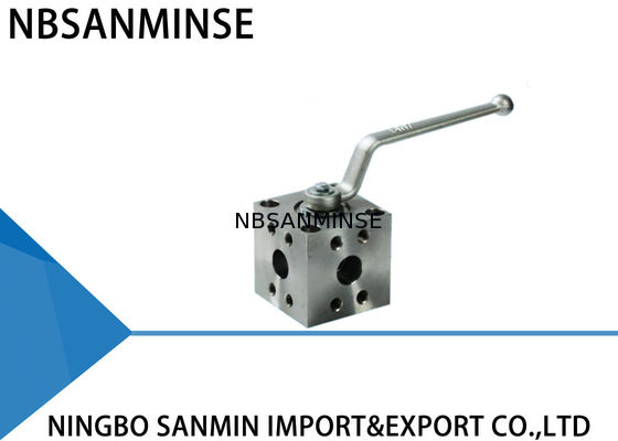 3 ওয়ে হাইড্রোলিক বল ভালভ উইথ SAE ফ্ল্যাঞ্জ ইন্ডাস্ট্রি ইঞ্জিনিয়ার
